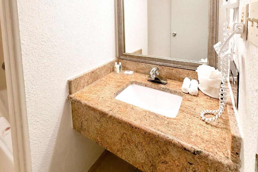 Comfort Inn Maingate