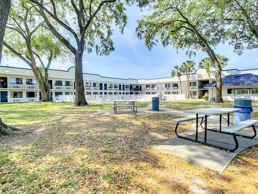 Travelodge Suites by Wyndham East Gate Orange