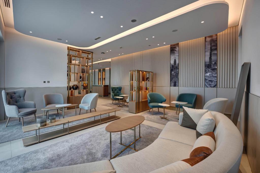Emirates Grand Hotel