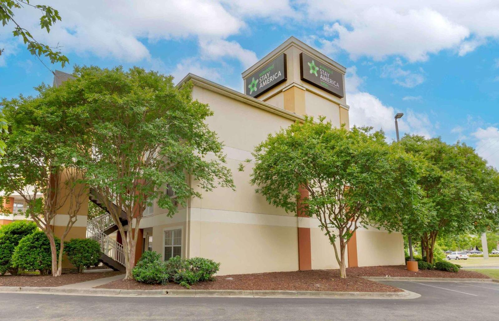 Extended Stay America - Fayetteville - Owen Dr.