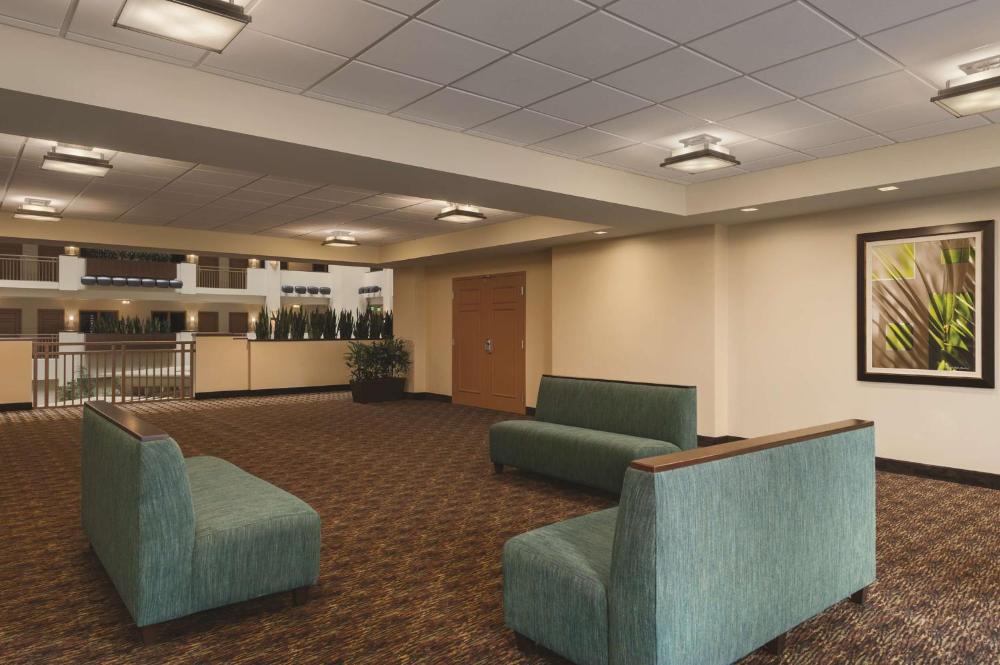 Embassy Suites Orlando Lake Buena Vista South