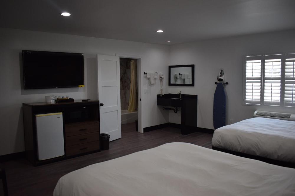 Hyde Park Motel