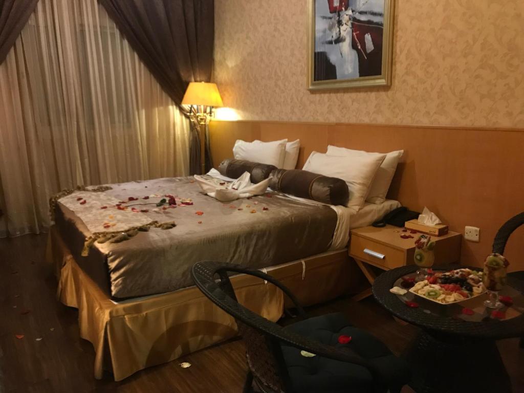 Meral Hotel