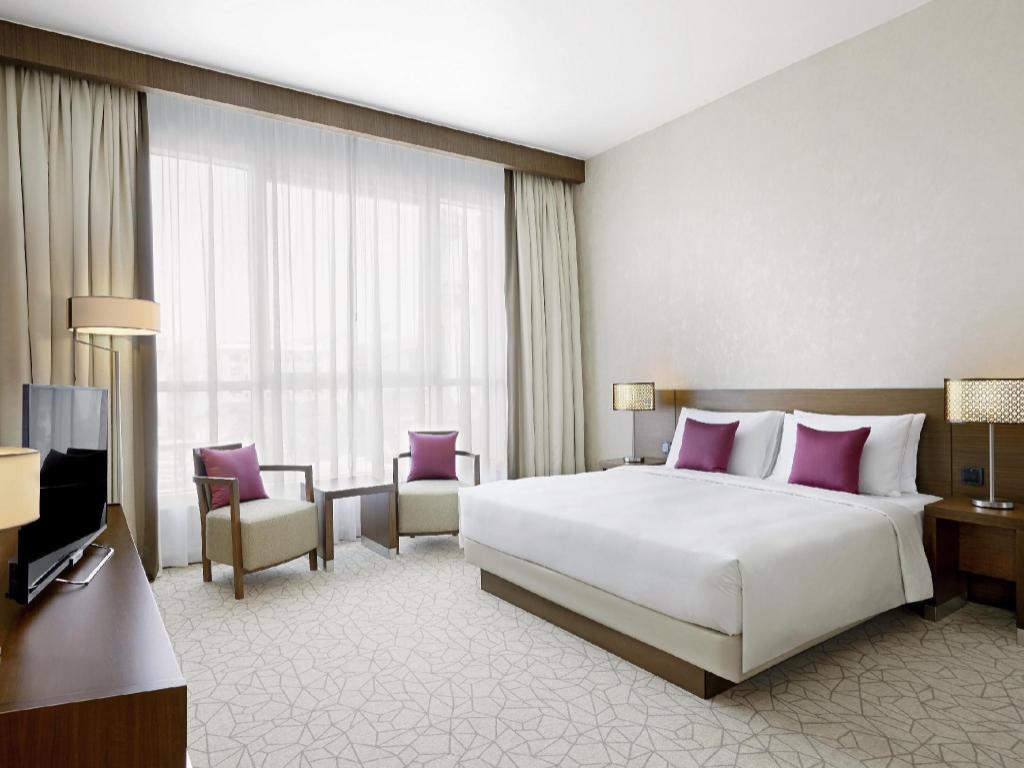 Hyatt Place Dubai Al Rigga Residences
