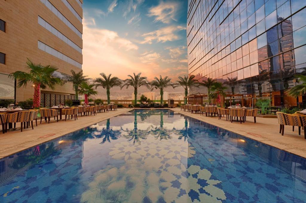 Holiday Suites Al Aziziah
