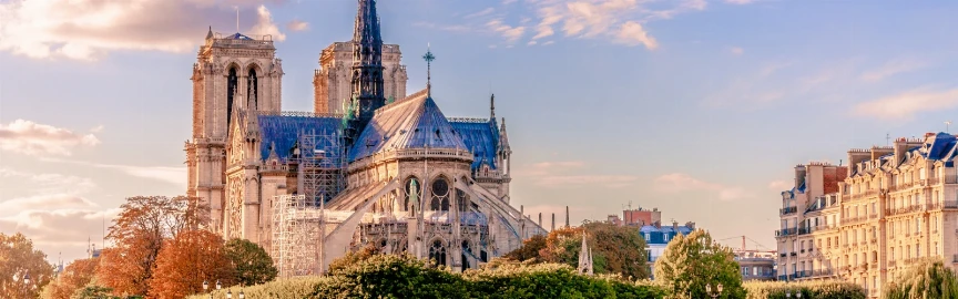 Take a Seine River Cruise Past Notre-Dame