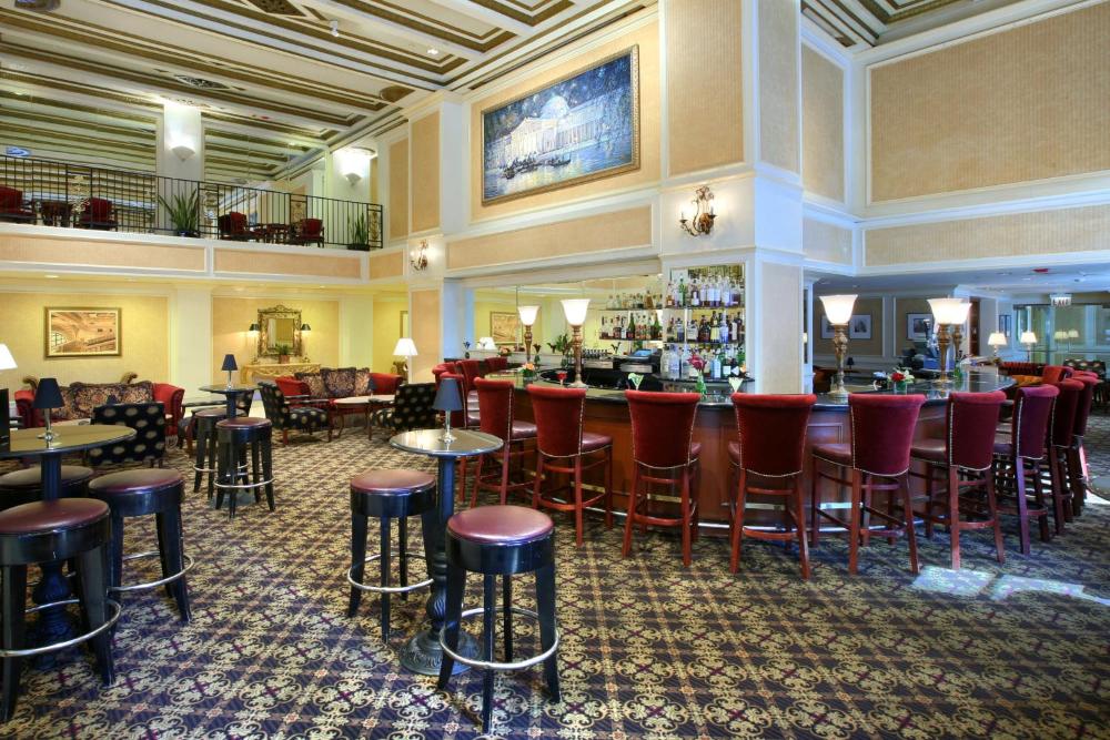 Millennium Knickerbocker Chicago