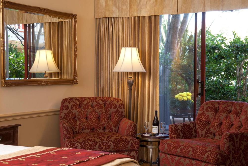 Best Western Plus Victorian Inn