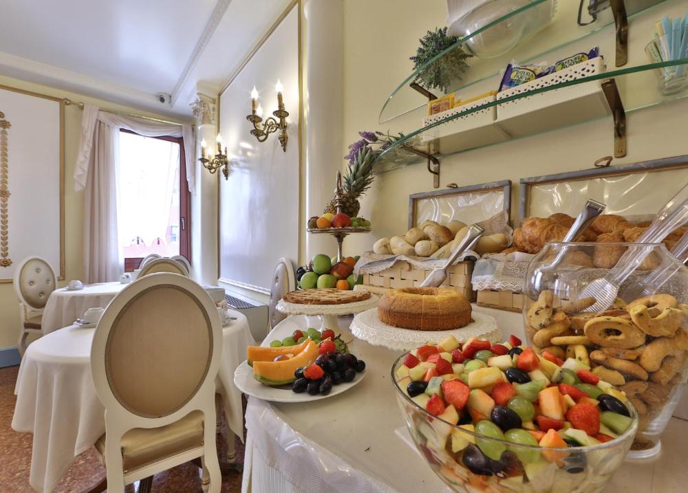 Hotel Arlecchino