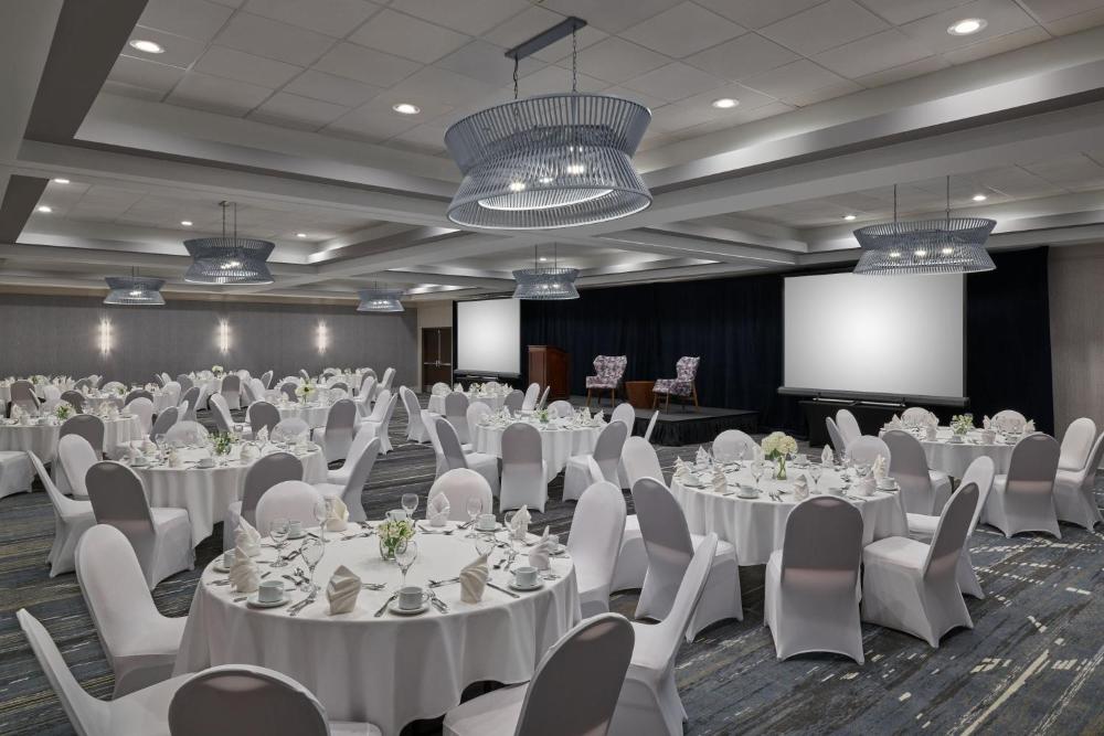 Crowne Plaza Little Rock
