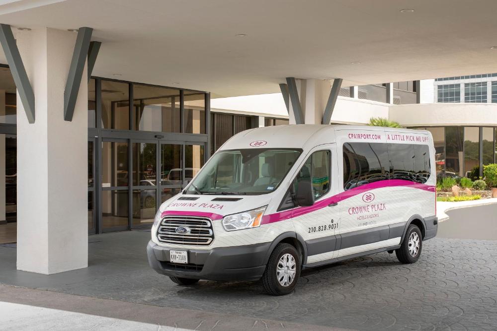 Crowne Plaza Hotel San Antonio Airport