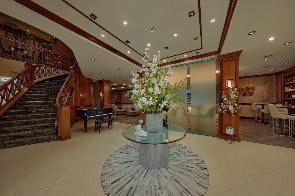 Crowne Plaza Hotel Knoxville