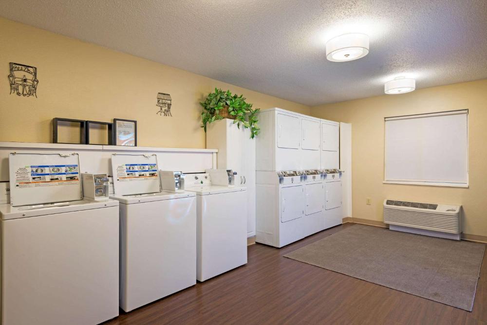 Hawthorn Suites by Wyndham-Raleigh/Cary