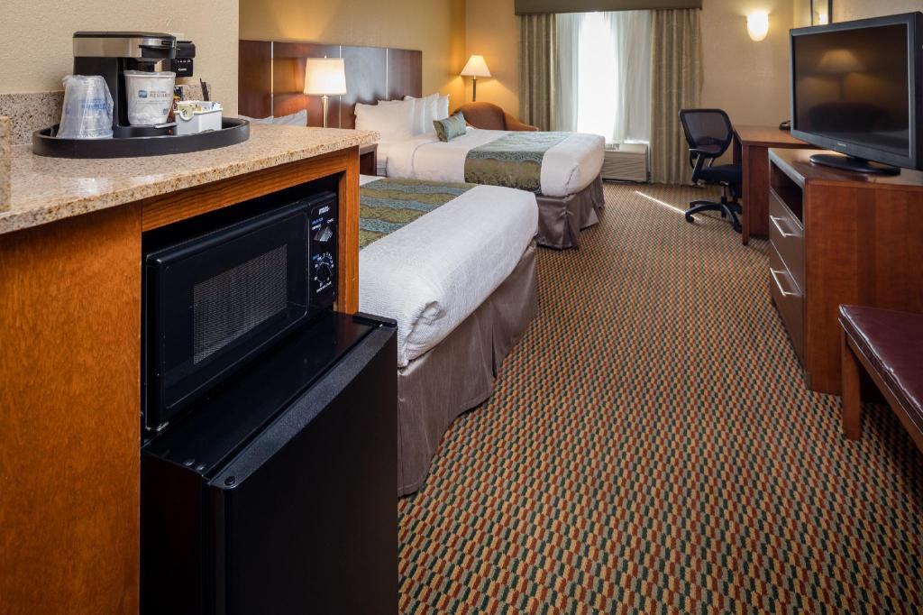 Best Western Airport Inn & Suites Oakland