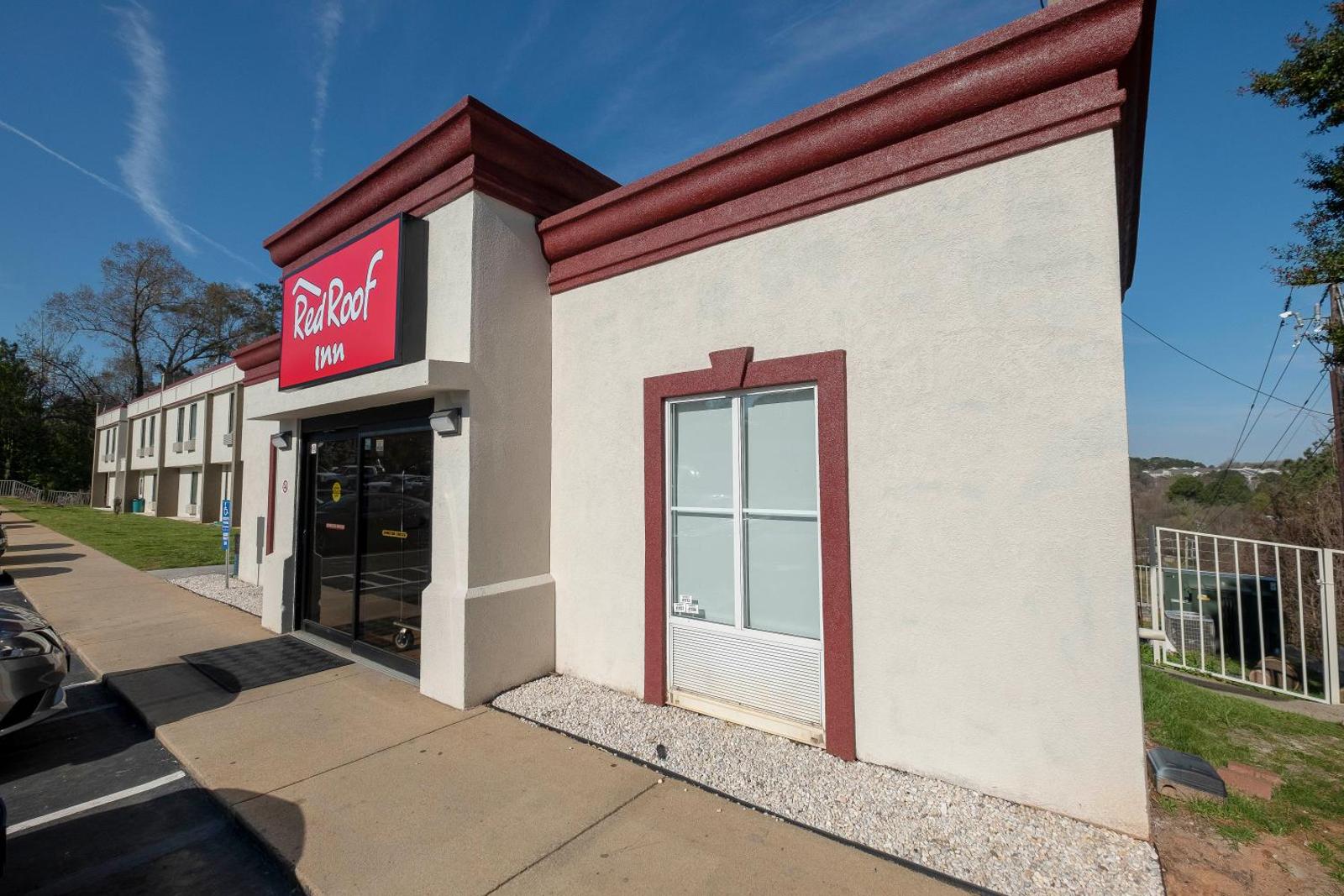 Red Roof Inn Raleigh - Crabtree Valley