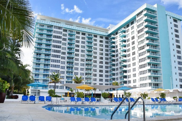 Seacoast Suites