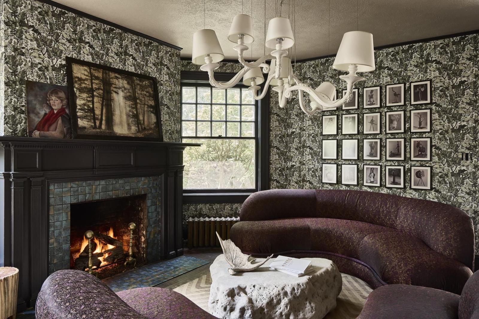 1889 WhiteGate Inn & Cottage