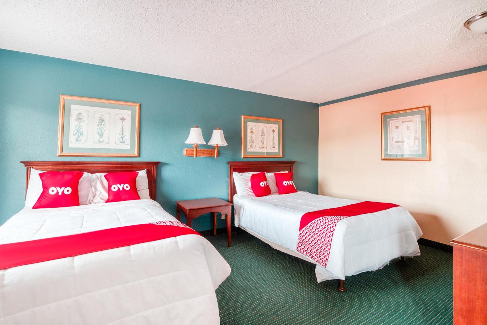 OYO Hotel Fayetteville S Eastern Blvd